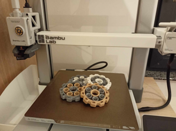 Kinetic Planetary Gear Spinner